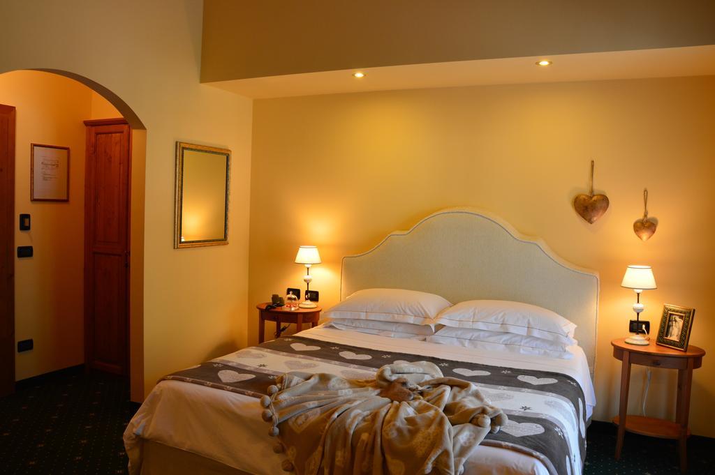Hotel Garni Carpe Diem Віго-ді-Фасса Номер фото