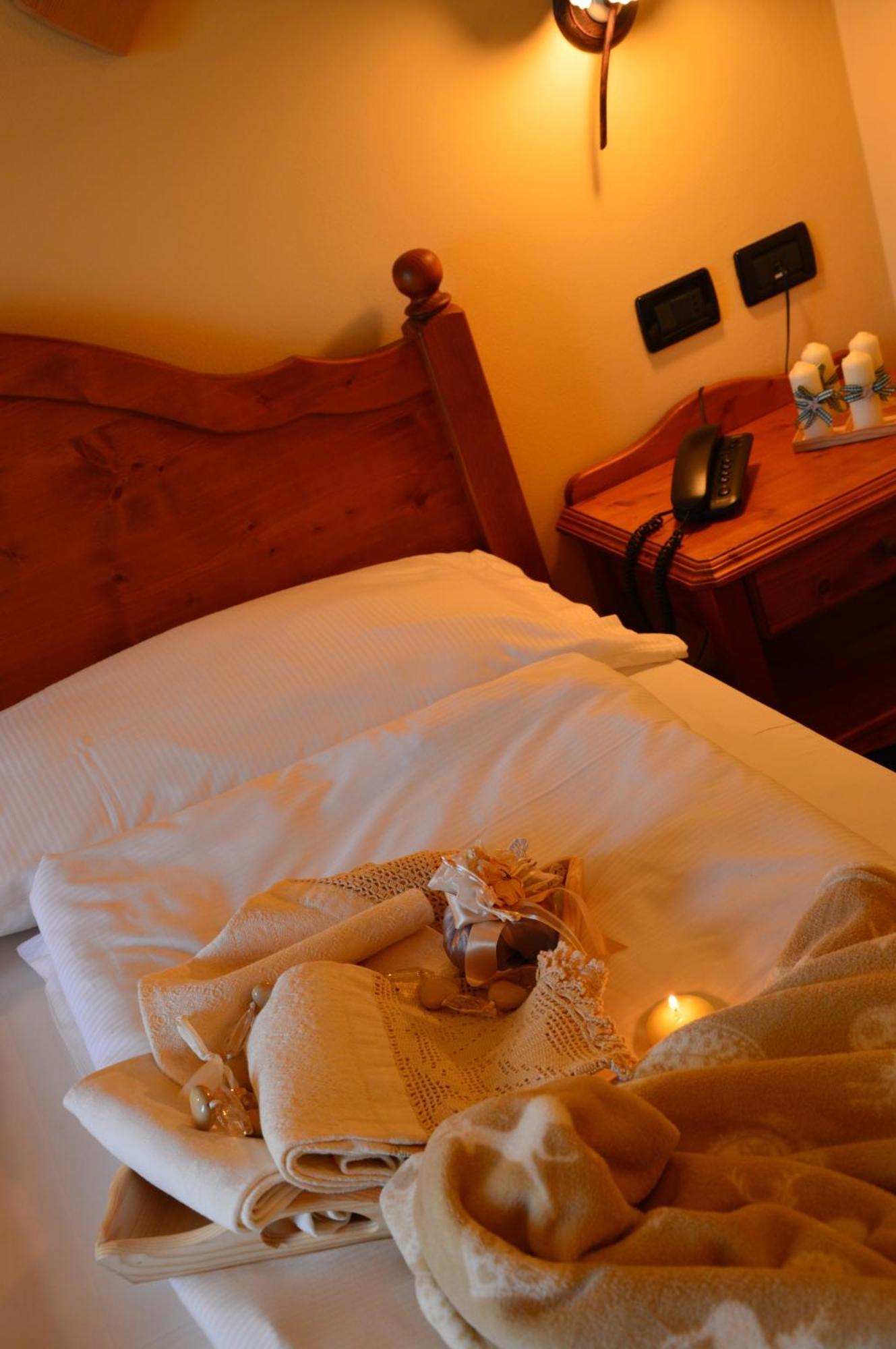 Hotel Garni Carpe Diem Віго-ді-Фасса Номер фото